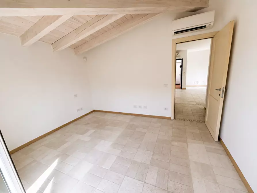 Immagine 4 di Appartamento in vendita  in via spargi a Arzachena