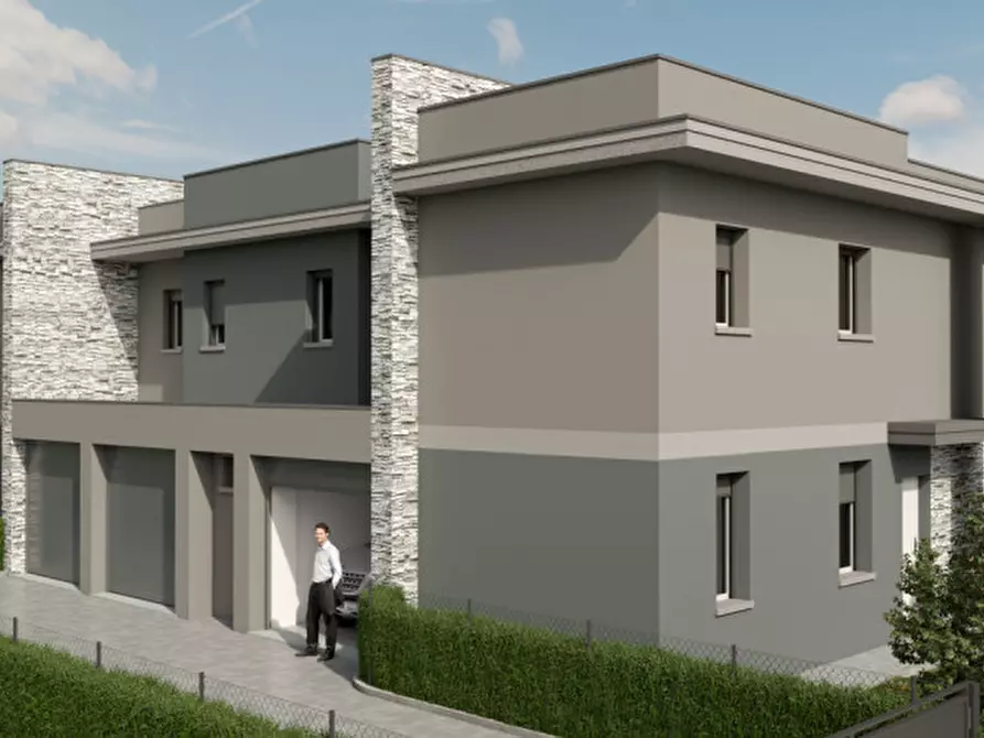 Immagine 6 di Casa trifamiliare in vendita  in Strada Chiaviche, 61 a Parma