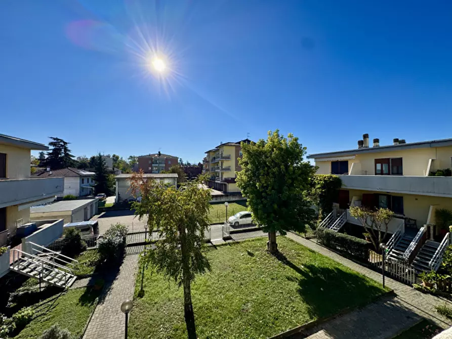 Immagine 11 di Villetta a schiera in vendita  in Strada Montanara, 505 a Parma