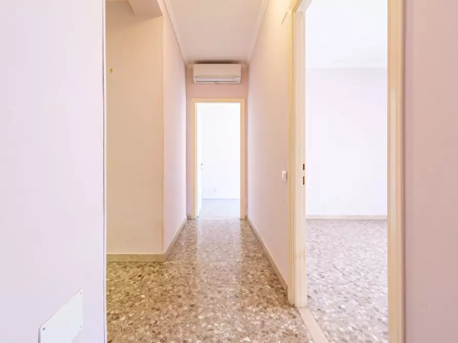 Immagine 24 di Appartamento in vendita  in Via Quirino Roscioni 13 a Roma