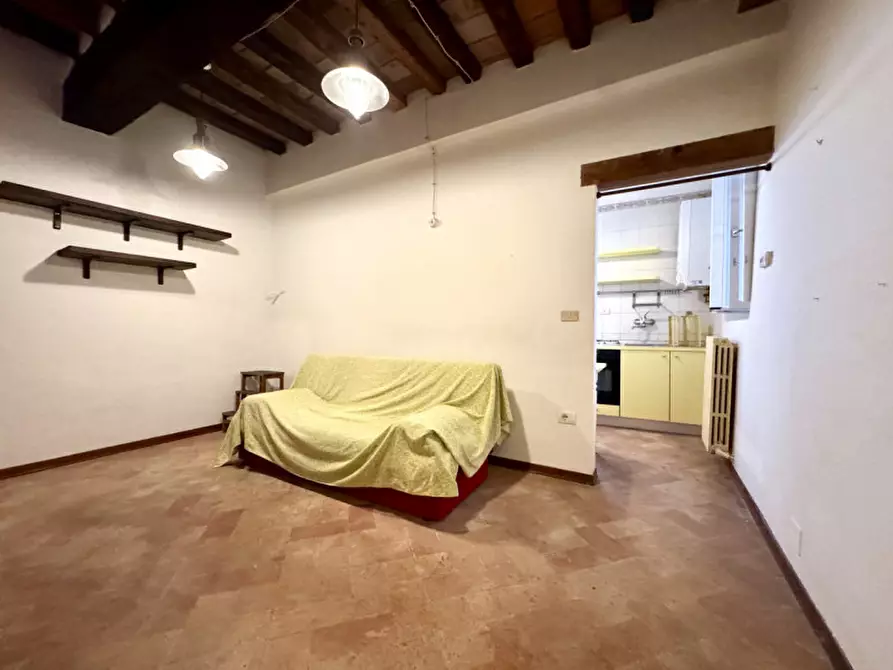 Immagine 5 di Appartamento in vendita  in borgo della posta, 24 a Parma