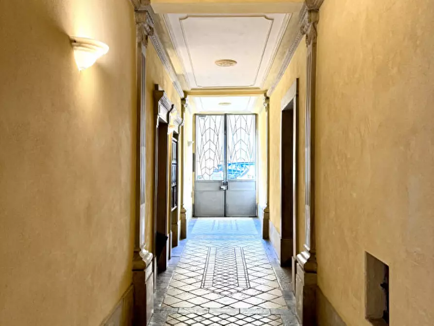 Immagine 17 di Appartamento in vendita  in borgo della posta, 24 a Parma