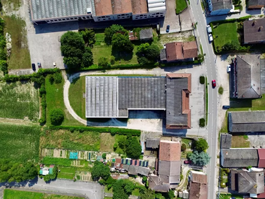 Immagine 1 di Capannone industriale in vendita  in Via Campolongo a Casale Di Scodosia