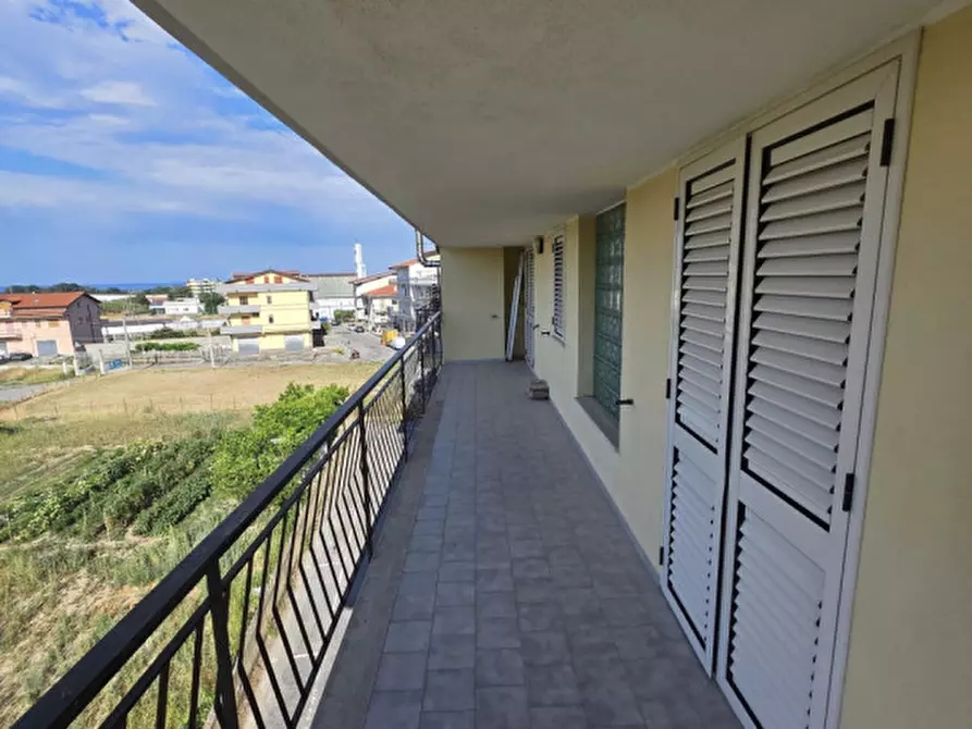 Immagine 10 di Appartamento in vendita  in Via Primo Maggio a Davoli