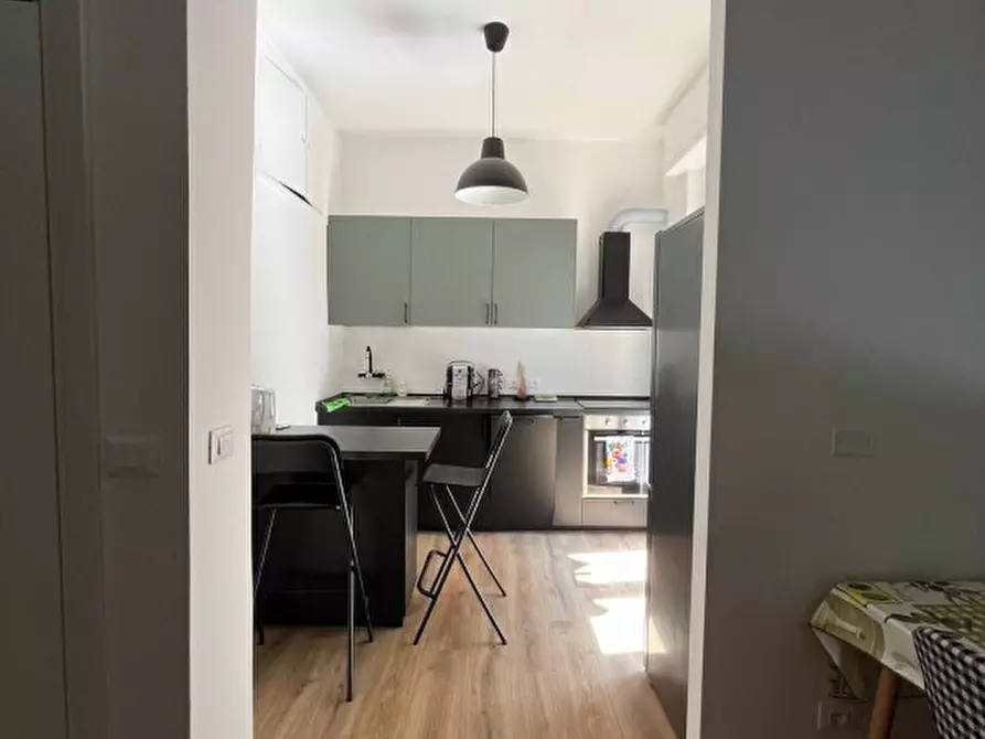 Immagine 2 di Appartamento in affitto  in Via Giovanni Torti, 38 a Genova