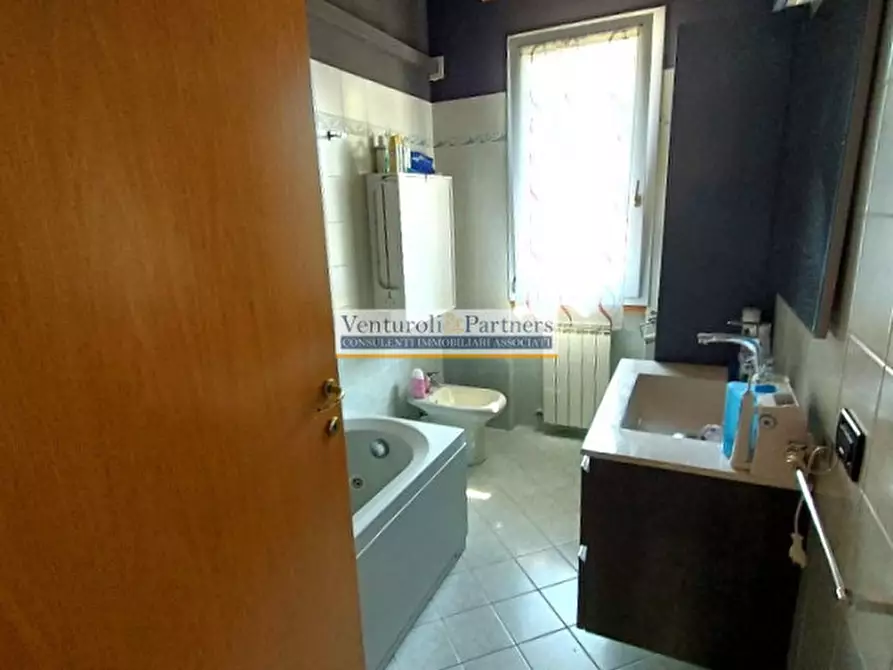 Immagine 6 di Villetta a schiera in vendita  in Via Cristoforo Colombo a Corzano