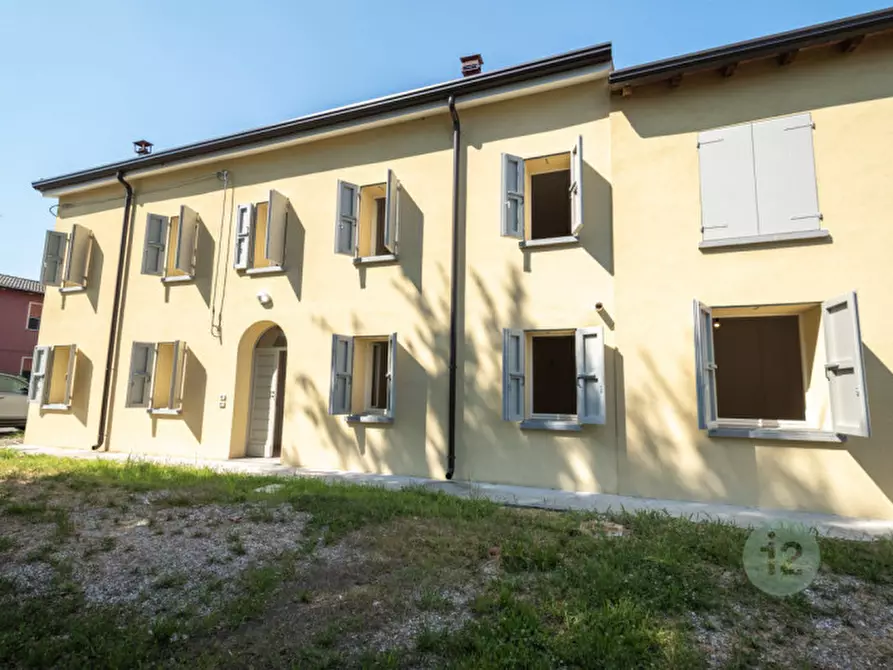 Immagine 4 di Rustico / casale in vendita  in Via del Gesù 33 a Novi Di Modena