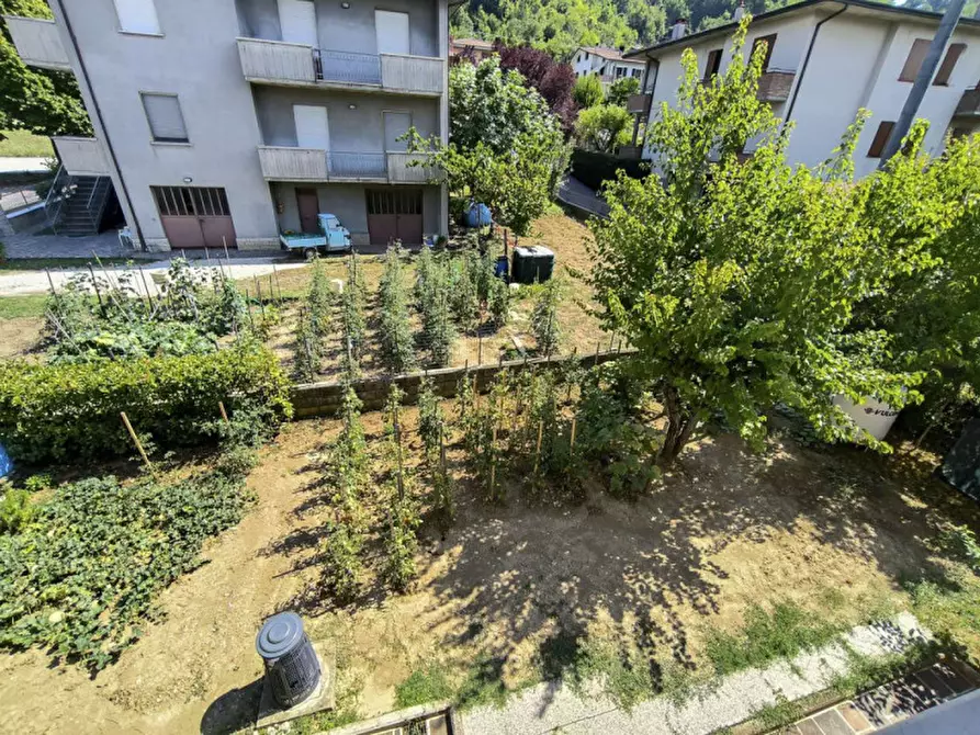 Immagine 10 di Appartamento in vendita  in Corso Giovanni XXIII a Piandimeleto
