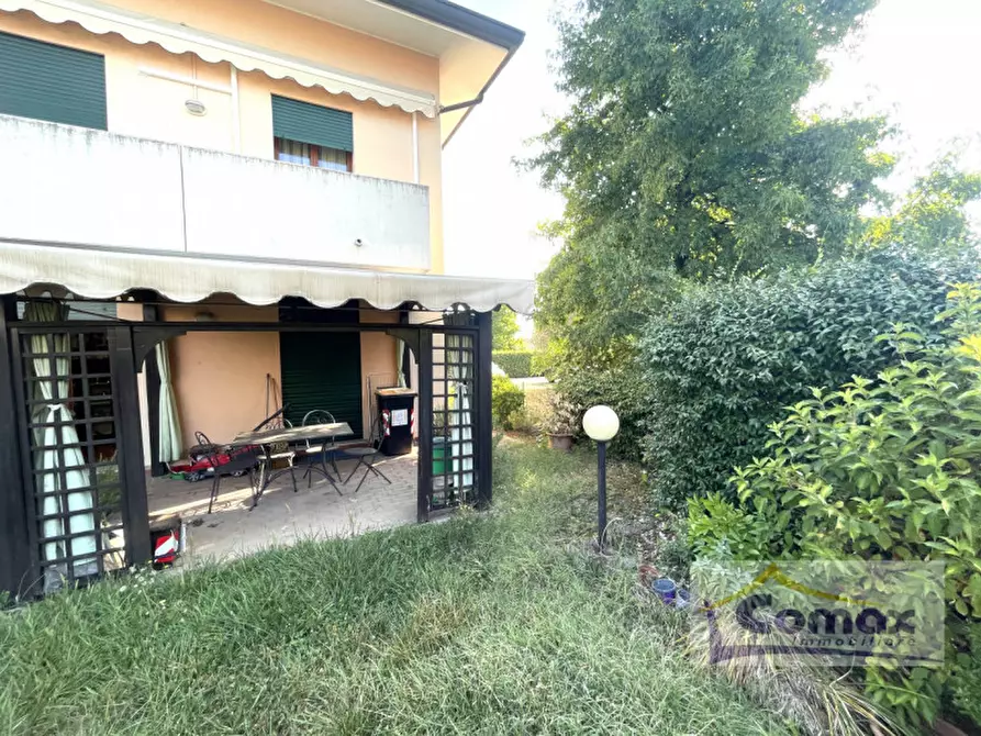 Immagine 17 di Appartamento in vendita  in Via Scapacchiò Ovest a Saccolongo