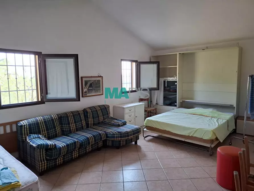 Immagine 35 di Terreno in vendita  in via di malcantone e vignone a Prato