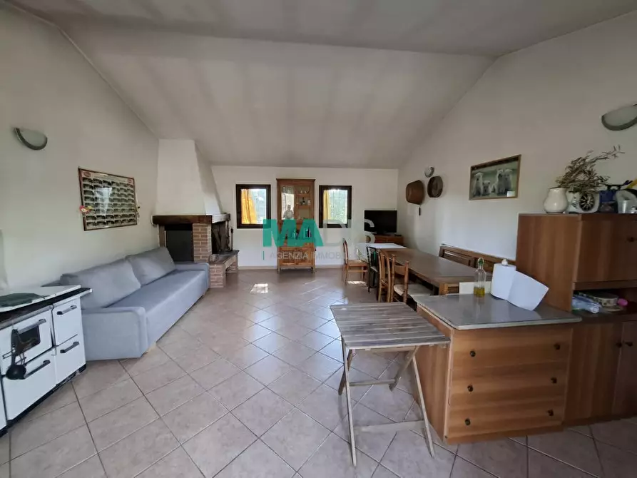 Immagine 47 di Terreno in vendita  in via di malcantone e vignone a Prato