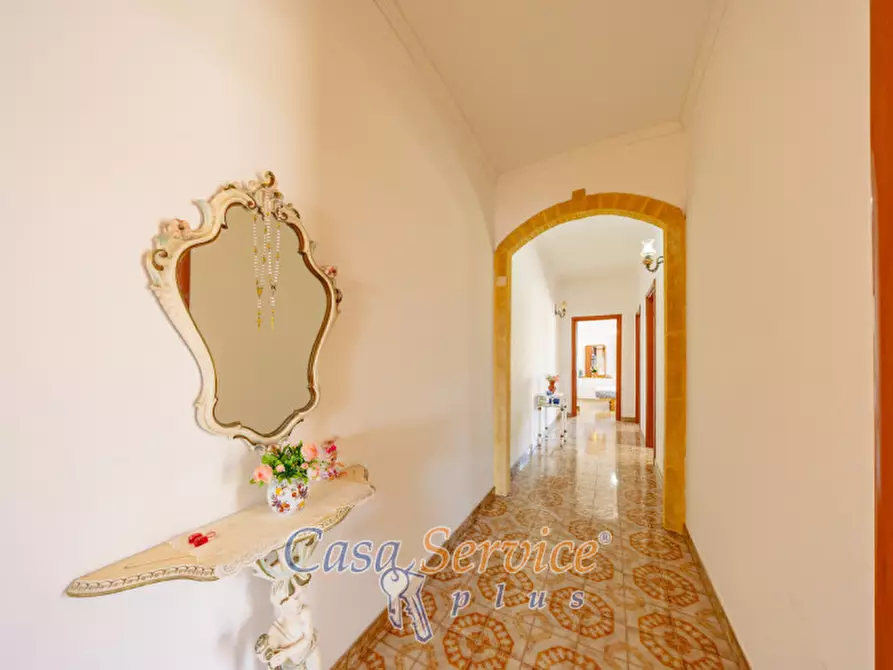 Immagine 23 di Villa in vendita  in Via Ischia a Taviano