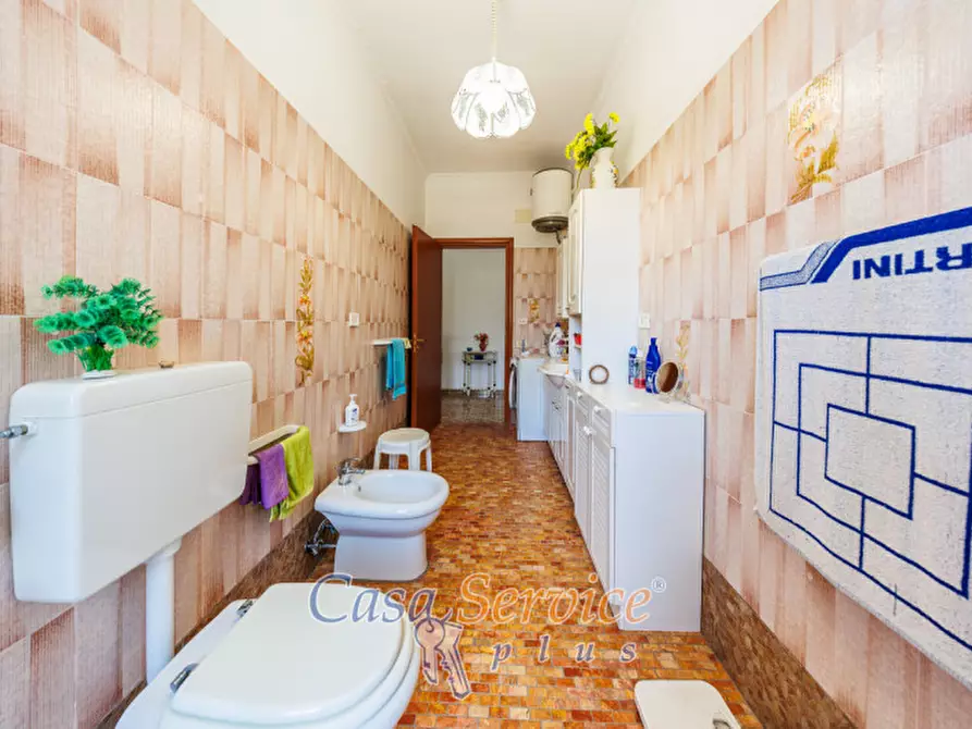 Immagine 26 di Villa in vendita  in Via Ischia a Taviano