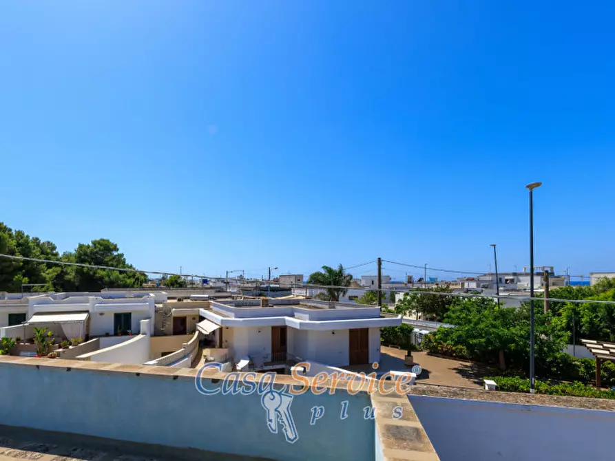 Immagine 54 di Villa in vendita  in Via Ischia a Taviano