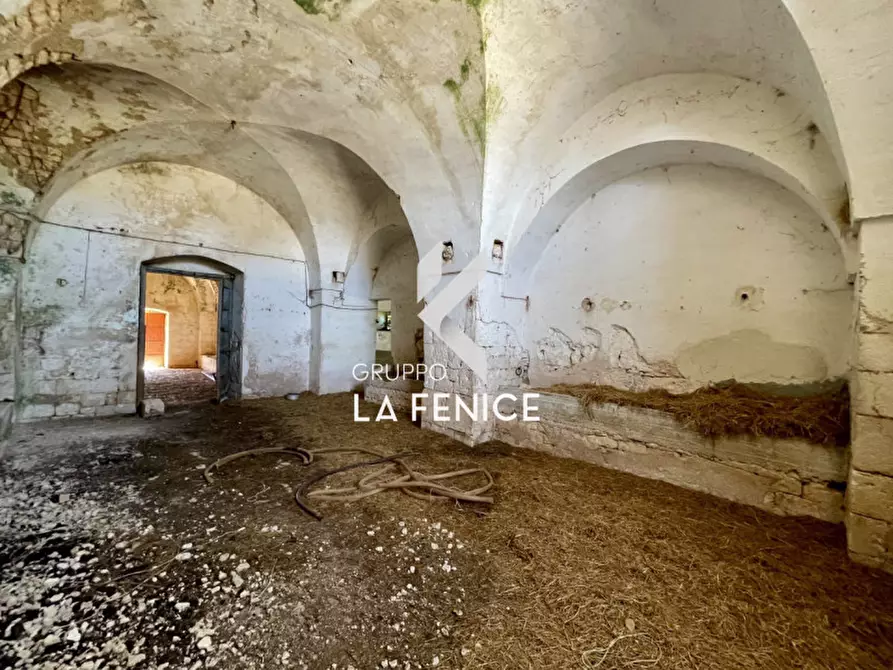 Immagine 50 di Rustico / casale in vendita  in Località Menzane a Martina Franca