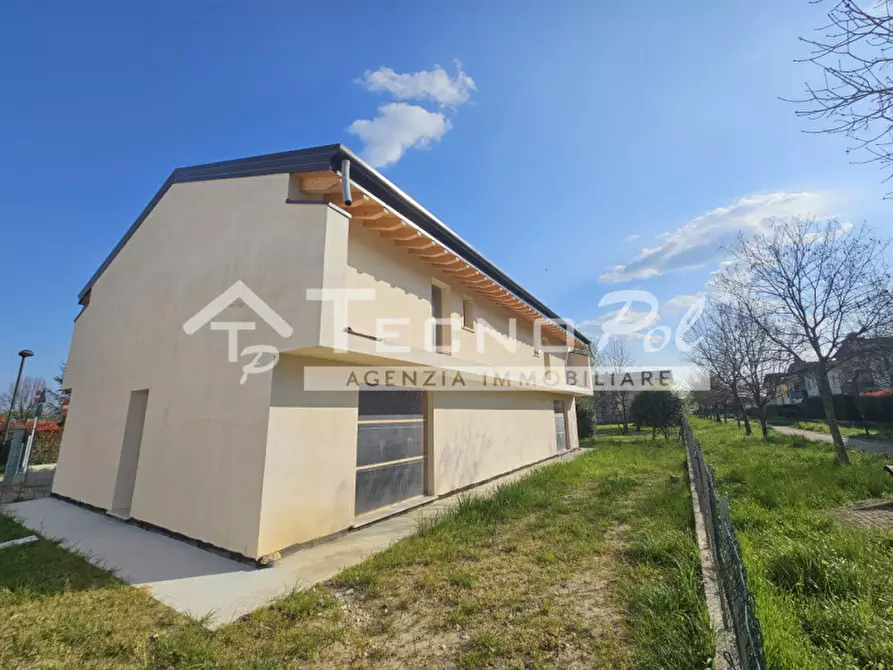 Immagine 14 di Casa bifamiliare in vendita  a Campodarsego