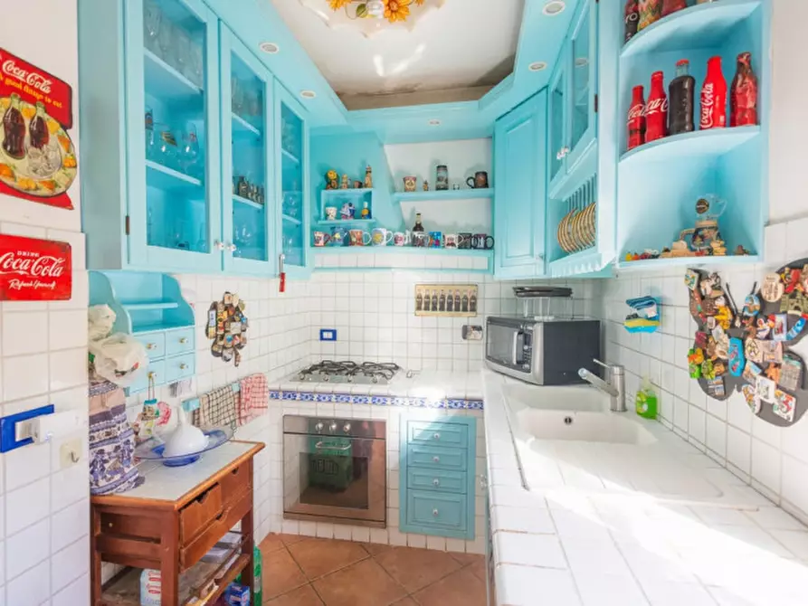 Immagine 8 di Casa quadrifamiliare in vendita  in Via Lavarone 77 a Roma