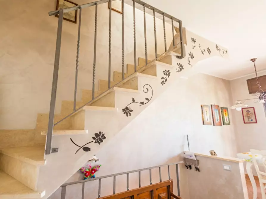 Immagine 19 di Casa quadrifamiliare in vendita  in Via Lavarone 77 a Roma