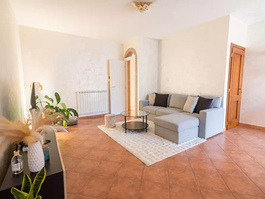 Immagine 23 di Casa quadrifamiliare in vendita  in Via Lavarone 77 a Roma