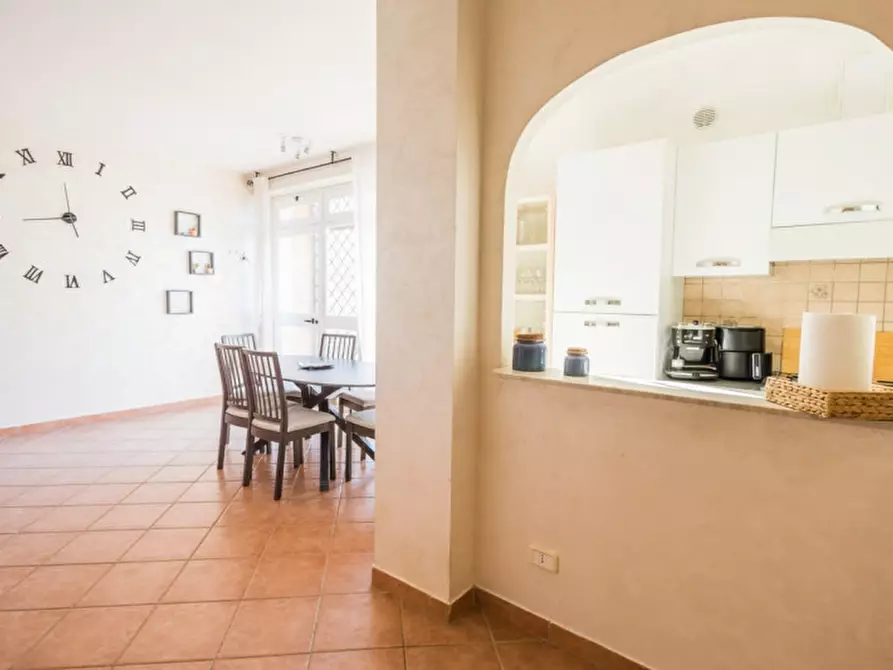 Immagine 24 di Casa quadrifamiliare in vendita  in Via Lavarone 77 a Roma