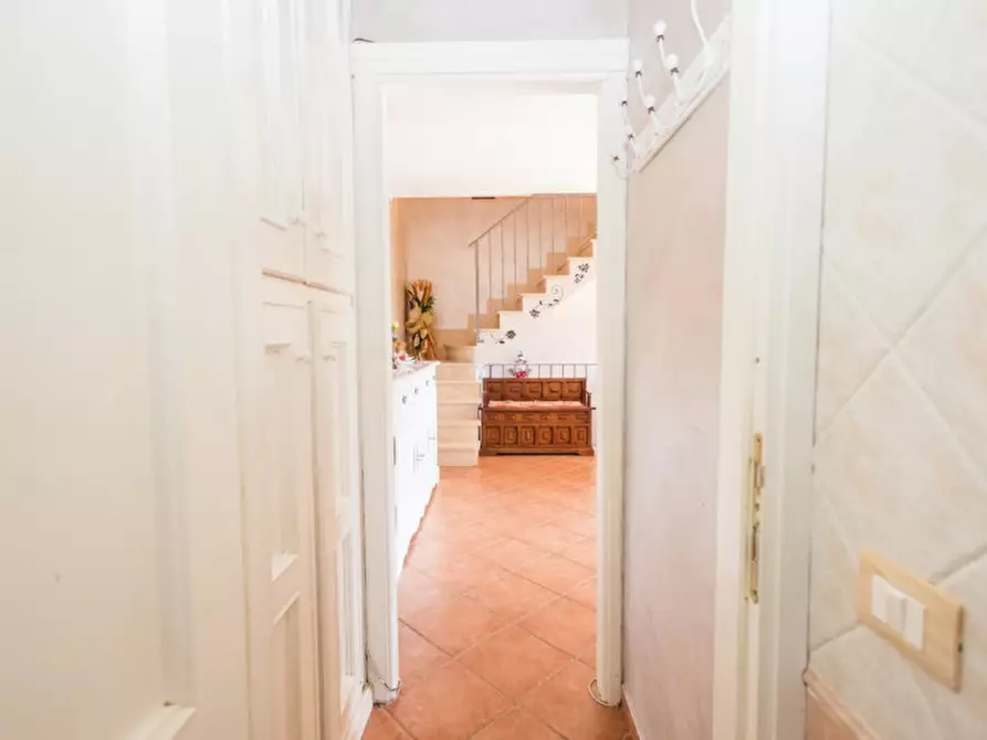 Immagine 34 di Casa quadrifamiliare in vendita  in Via Lavarone 77 a Roma