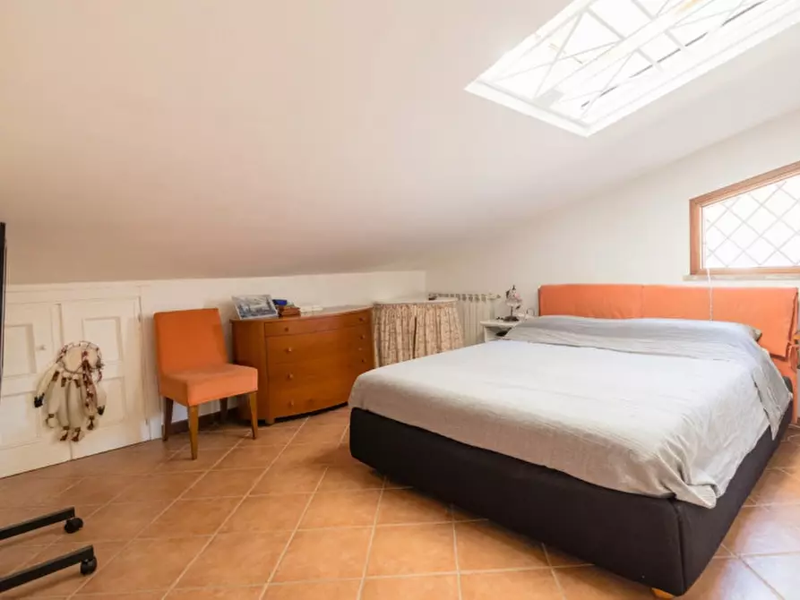 Immagine 35 di Casa quadrifamiliare in vendita  in Via Lavarone 77 a Roma