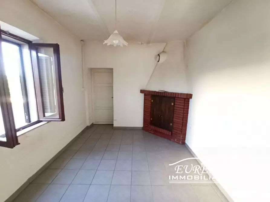 Immagine 4 di Appartamento in vendita  in Badia a Castiglione Del Lago