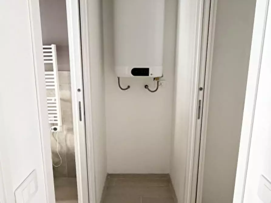Immagine 9 di Appartamento in affitto  in vicolo arco antico 1 a Castano Primo
