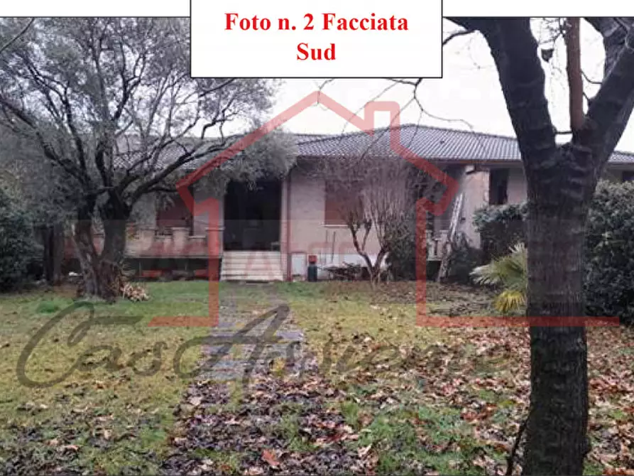 Immagine 1 di Casa bifamiliare in vendita  in Via Gaetana sterni a Cassola