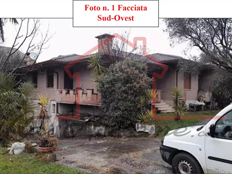 Immagine 2 di Casa bifamiliare in vendita  in Via Gaetana sterni a Cassola
