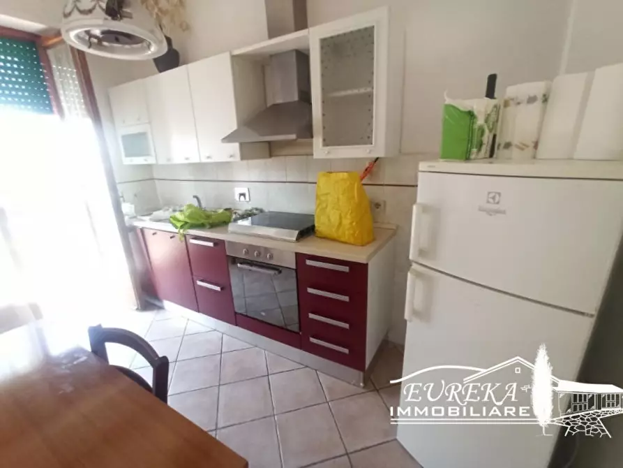 Immagine 6 di Casa indipendente in vendita  a Castiglione Del Lago