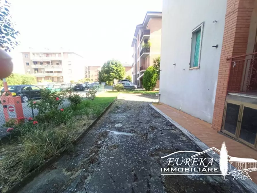 Immagine 22 di Casa indipendente in vendita  a Castiglione Del Lago