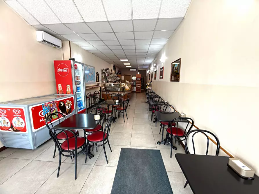Immagine 3 di Attività commerciale in vendita  in Via del Santo a Limena
