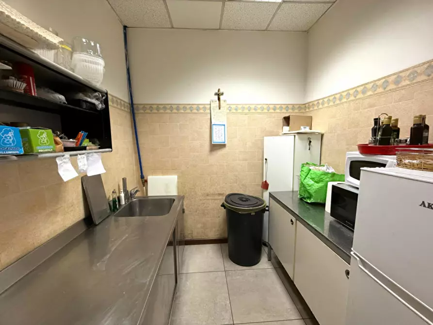 Immagine 10 di Attività commerciale in vendita  in Via del Santo a Limena