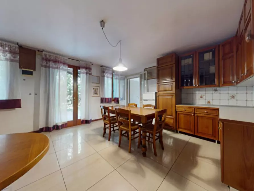 Immagine 8 di Villa in vendita  in Via di Bertesinella a Vicenza