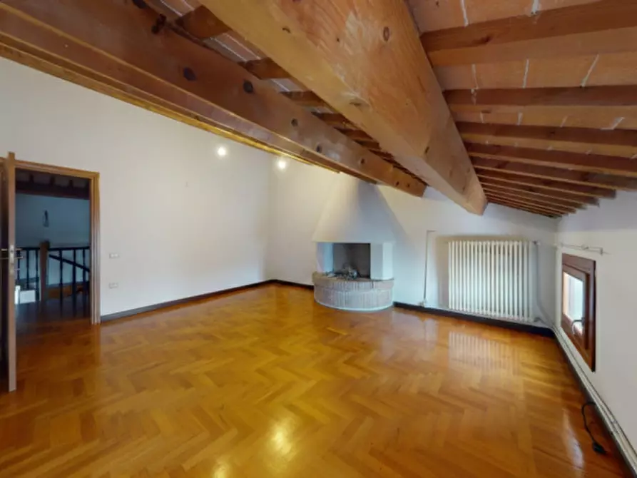 Immagine 29 di Villa in vendita  in Via di Bertesinella a Vicenza
