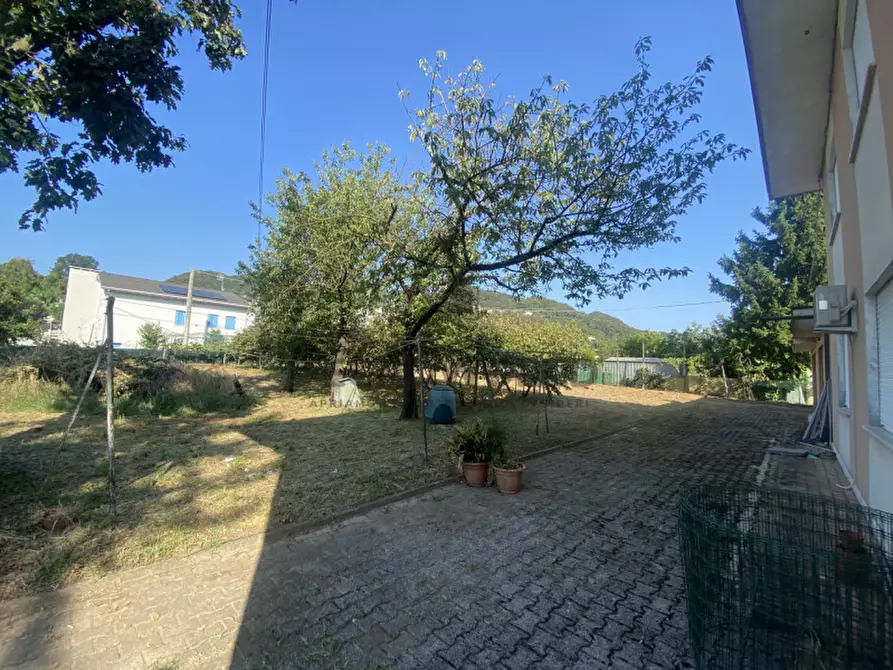 Immagine 7 di Casa indipendente in vendita  in Via Gueri da Santomio a Malo