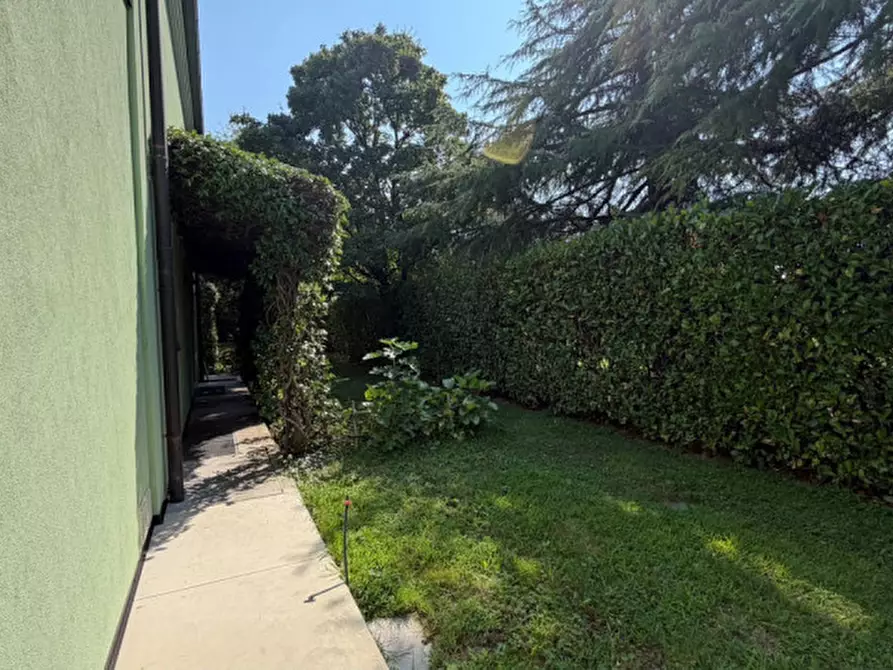Immagine 18 di Villa in affitto  in Via Albere 13/A a Santa Giustina In Colle