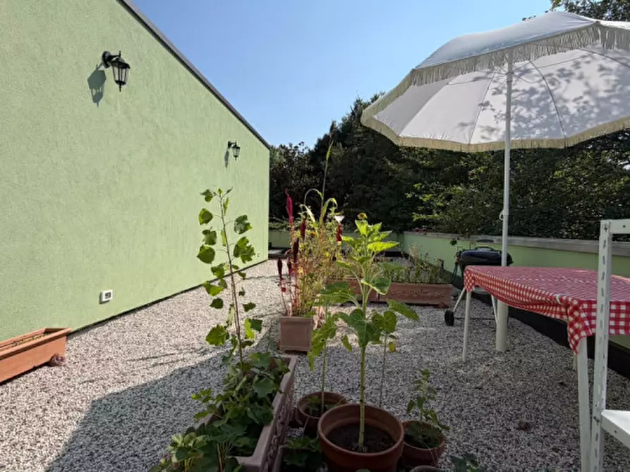 Immagine 54 di Villa in affitto  in Via Albere 13/A a Santa Giustina In Colle
