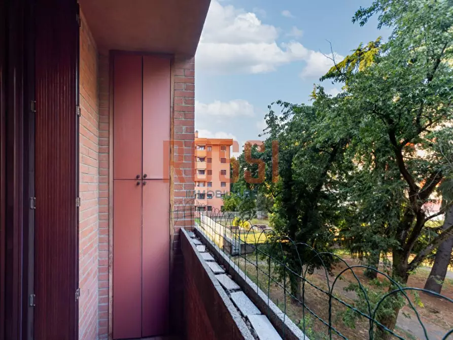 Immagine 15 di Appartamento in vendita  in VIA DEI CAPPUCCINI a Monza
