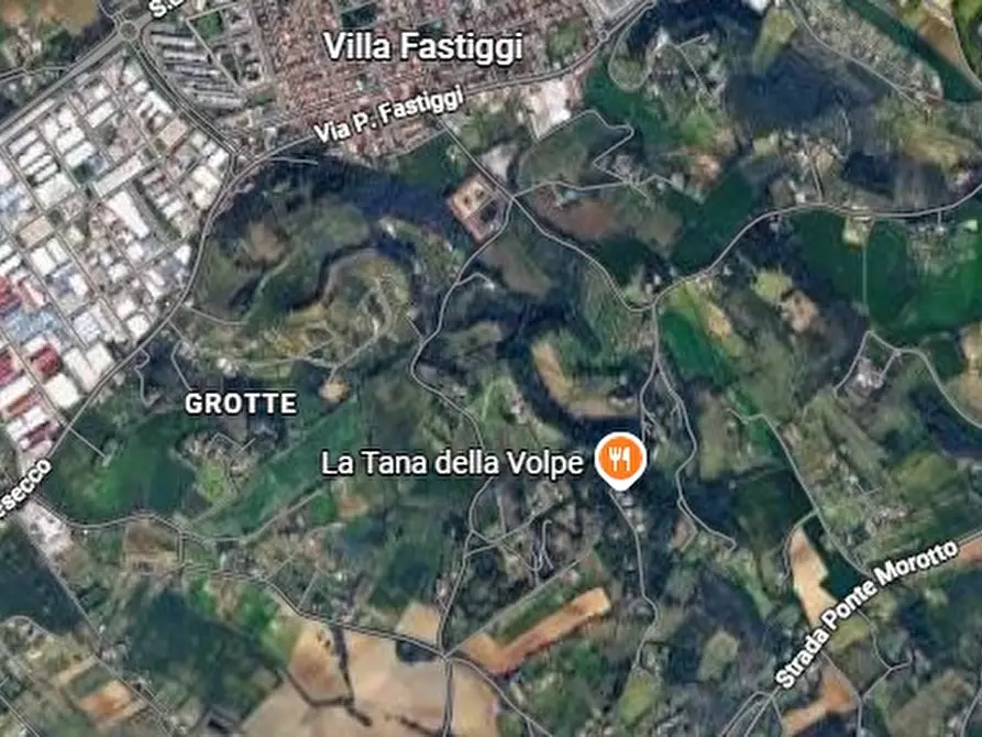 Immagine 1 di Terreno in vendita  a Pesaro