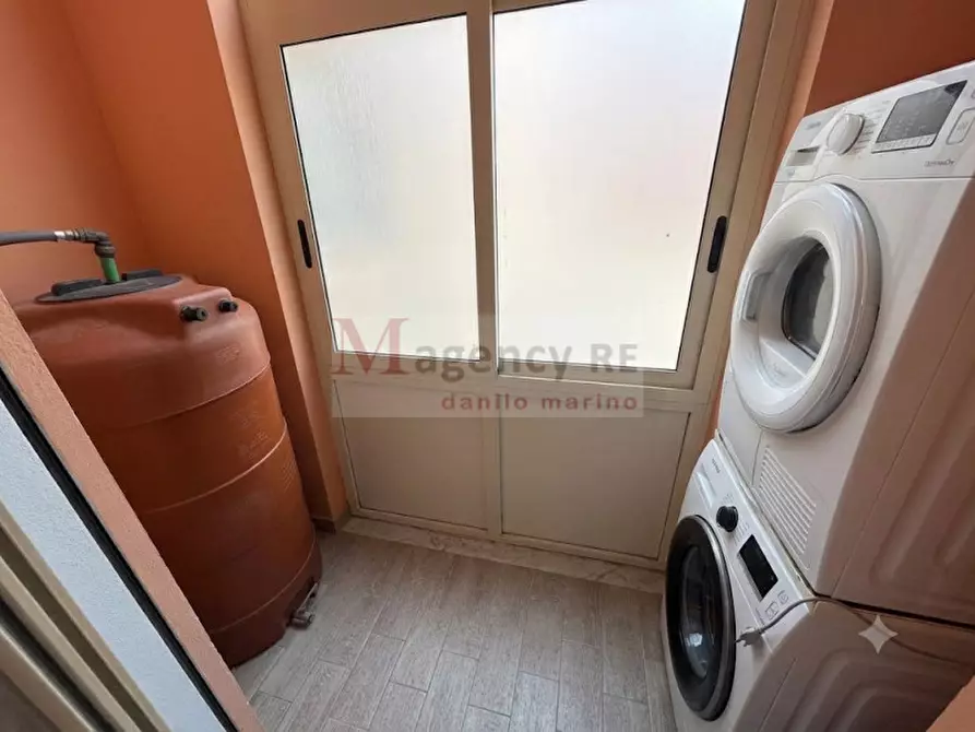 Immagine 8 di Appartamento in vendita  in via vico vitetta a Reggio Di Calabria