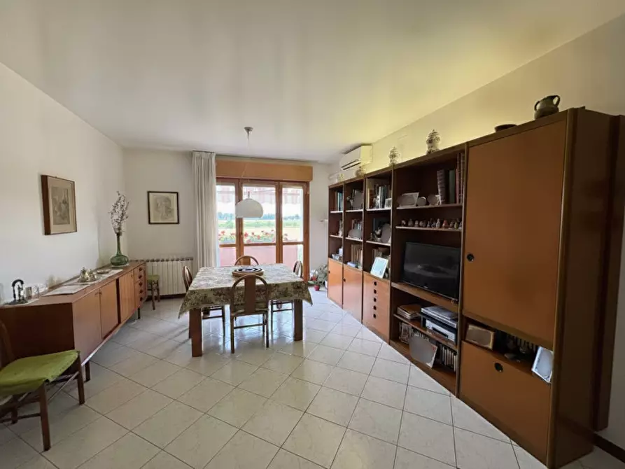 Immagine 1 di Appartamento in vendita  in via montà 167 a Padova