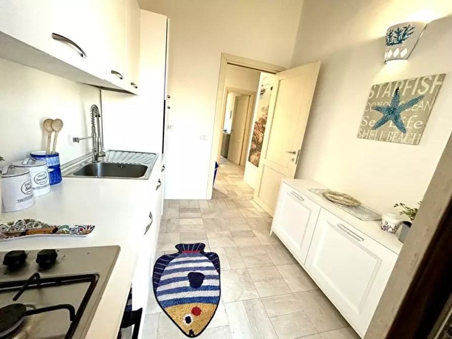 Immagine 10 di Appartamento in vendita  a Arzachena