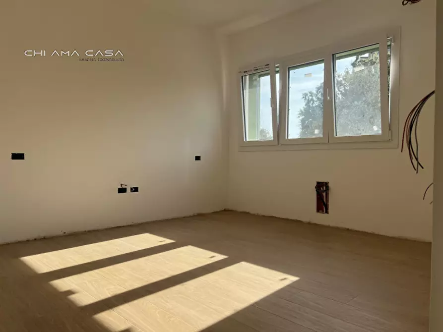 Immagine 9 di Appartamento in vendita  in via dei tigli a Pesaro