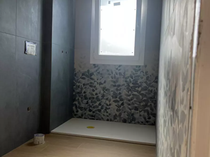 Immagine 14 di Appartamento in vendita  in via dei tigli a Pesaro