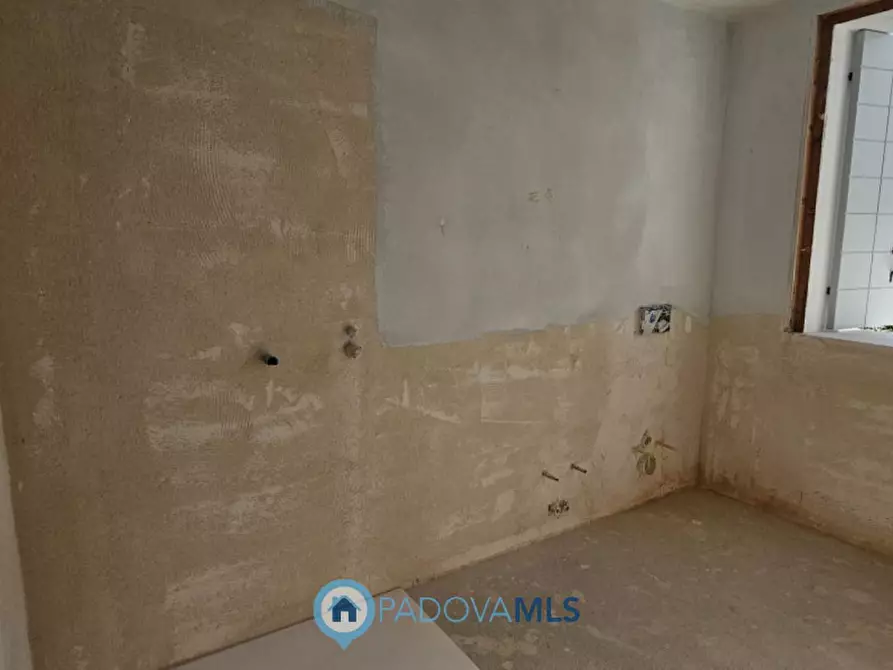 Immagine 8 di Casa trifamiliare in vendita  in Via Frassanedo a Legnaro