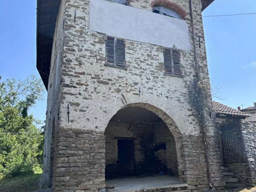Immagine 6 di Rustico / casale in vendita  in Frazione Lunetta a Mombarcaro