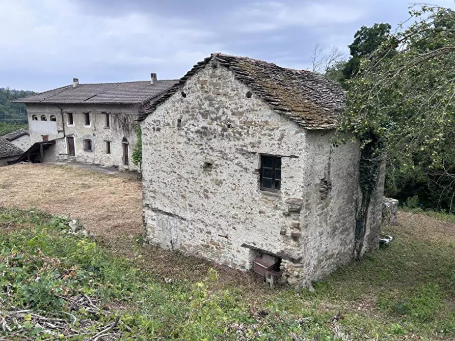 Immagine 7 di Rustico / casale in vendita  in Frazione Lunetta a Mombarcaro