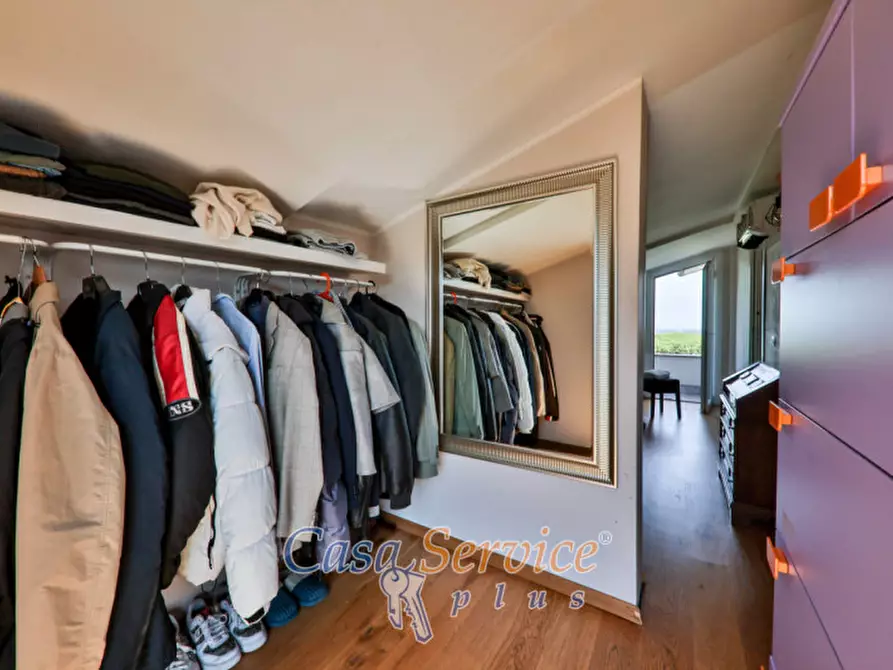 Immagine 48 di Villa in vendita  in Viale Primo Maggio a Marino